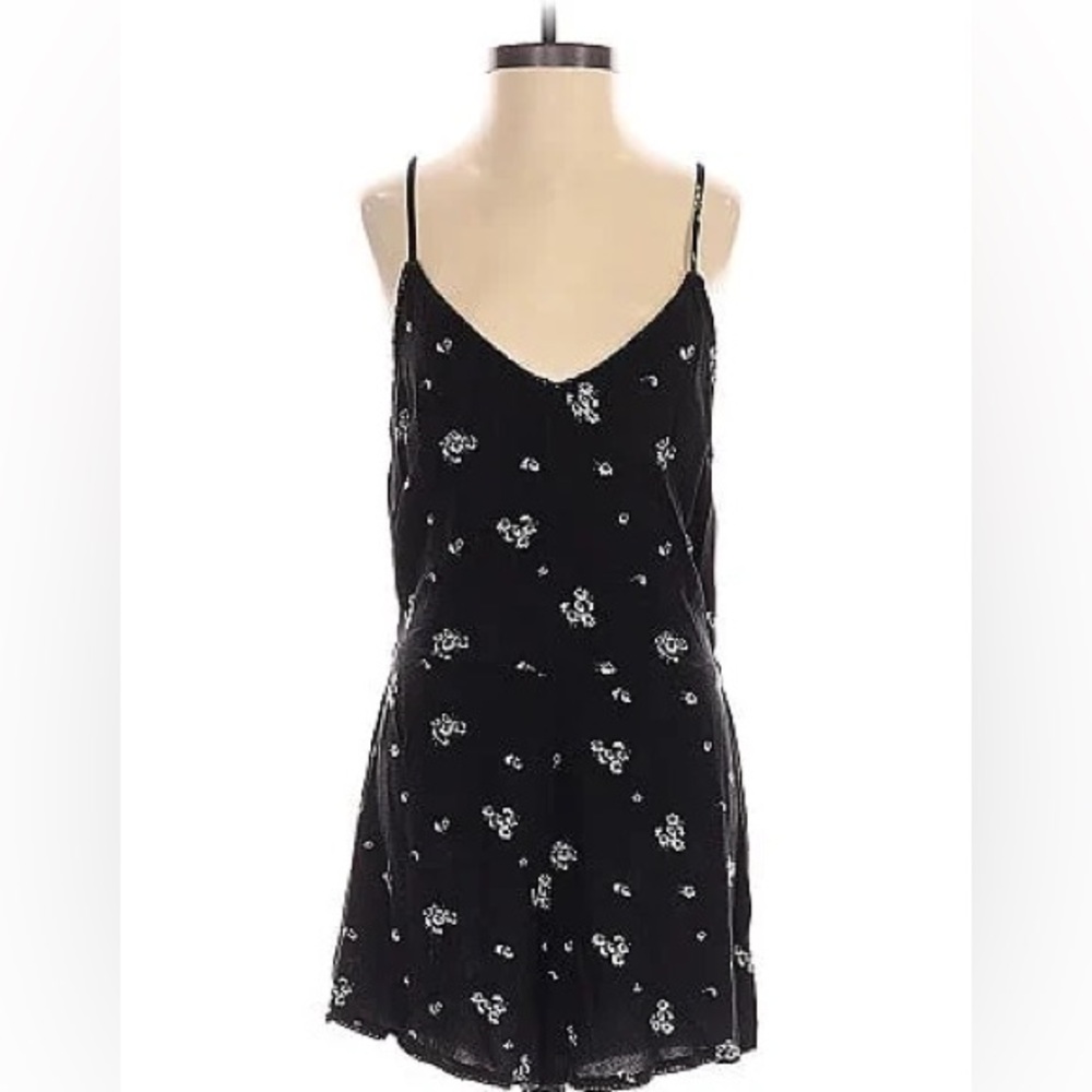 Kendall & Kylie Black Floral Romper